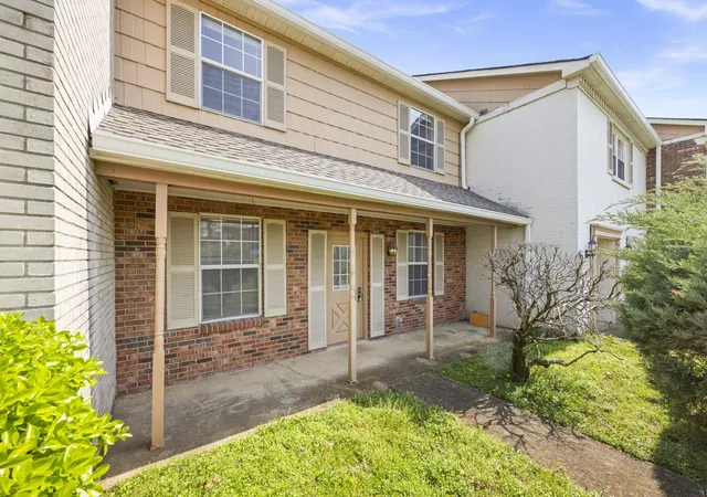 Photo 1 of Condo for sale at 1301 Neelys Bnd Rd #28, Madison, TN 37115 | MLS# 3626850 | Listing updated on 2026-10-26