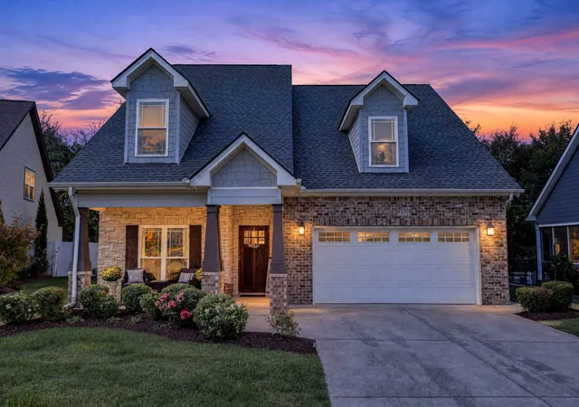 Photo 1 of Single family home for sale at 207 Rockcastle Dr, Murfreesboro, TN 37128 | MLS# 3627513 | Listing updated on 2026-10-28