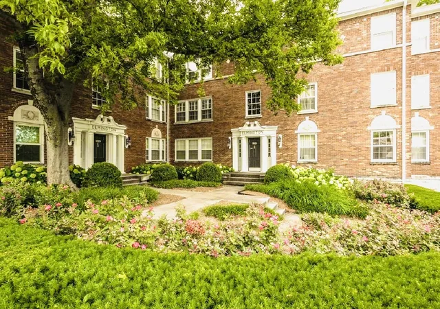 Photo 1 of Condo for sale at 3525 W End Ave #3B, Nashville, TN 37205 | MLS# 3628304 | Listing updated on 2026-10-31