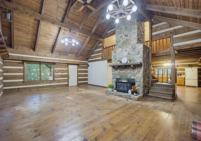 Photo 3 of Single family home for sale at 5208 Frontage Rd NW, Cleveland, TN 37312 | MLS# 3628845 | Listing updated on 2026-10-30