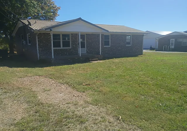 Photo 1 of Single family home for sale at 1534 Mccarter Rd, Lawrenceburg, TN 38464 | MLS# 3626869 | Listing updated on 2026-10-29
