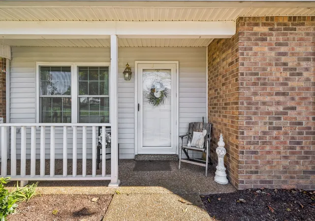Condo for sale at 105 Cumberland Trce #105, Nashville, TN 37214 | MLS# 3626884