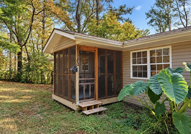 Photo 4 of Single family home for sale at 180 Mount Harmon Rd NE, Charleston, TN 37310 | MLS# 3627476 | Listing updated on 2026-10-27