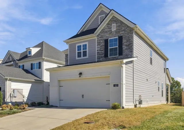 Photo 1 of Single family home for sale at 522 Red Barn Way, Mount Juliet, TN 37122 | MLS# 3628707 | Listing updated on 2026-10-29