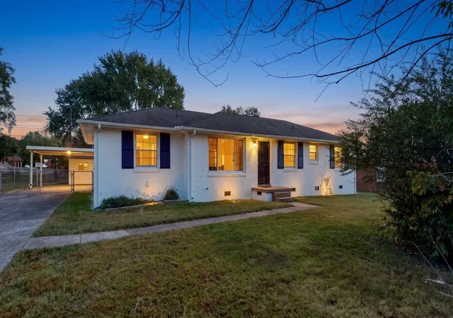 Single family home for sale at 6006 Russell Dr, Clarksville, TN 37040 | MLS# 3627012