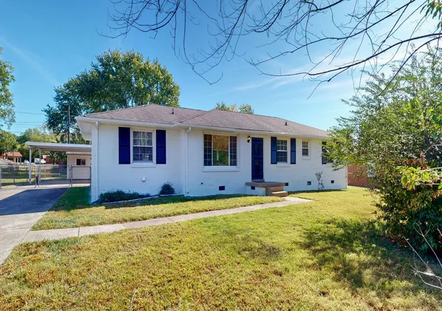Photo 1 of Single family home for sale at 6006 Russell Dr, Clarksville, TN 37040 | MLS# 3627012 | Listing updated on 2026-10-30