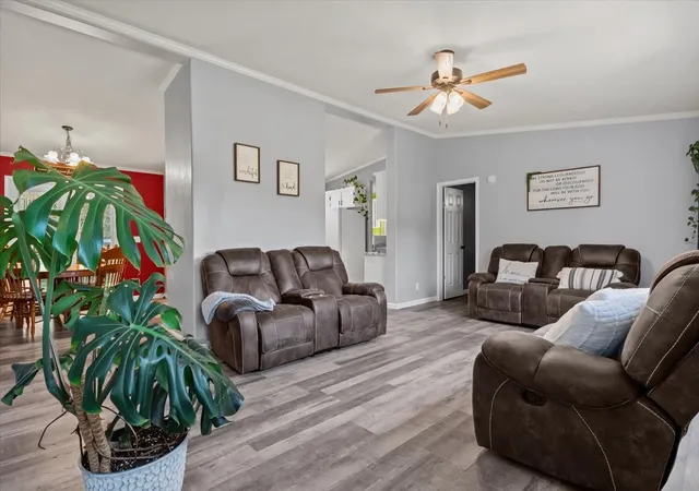 Photo 4 of Manufactured home for sale at 1690 Little Bartons Crk Rd, Cumberland Furnace, TN 37051 | MLS# 3627856 | Listing updated on 2026-10-28