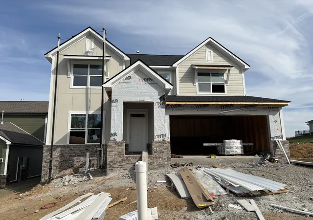 Photo 1 of Single family home for sale at 84 Russell Ct, Lebanon, TN 37087 | MLS# 3626950 | Listing updated on 2026-10-26