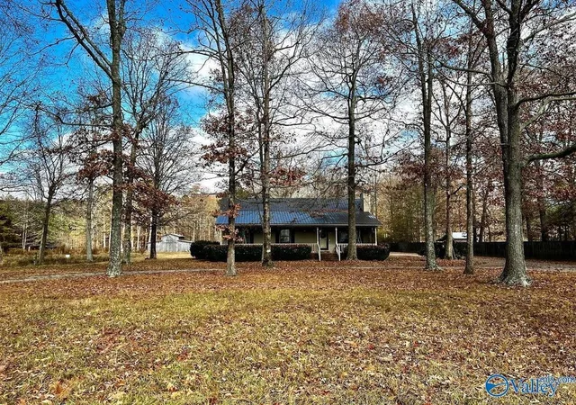 Photo 1 of Single family home for sale at 22201 New Garden Rd, Elkmont, AL 35620 | MLS# 3627019 | Listing updated on 2026-10-26