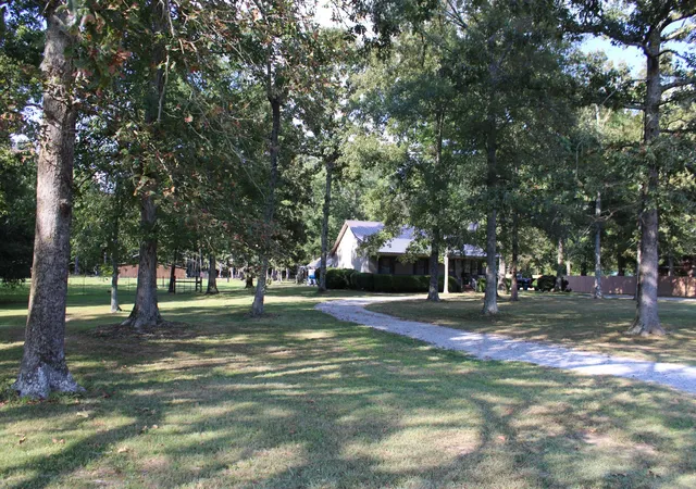 Photo 3 of Single family home for sale at 22201 New Garden Rd, Elkmont, AL 35620 | MLS# 3627019 | Listing updated on 2026-10-26
