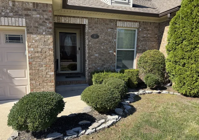 Photo 1 of Single family home for sale at 91 Whitman Xing, Clarksville, TN 37043 | MLS# 3627040 | Listing updated on 2026-10-28