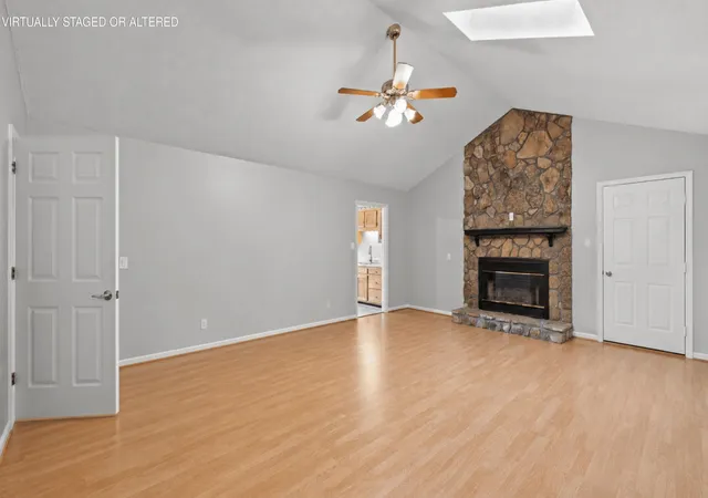 Photo 4 of Single family home for sale at 9004 Wilma Dr, Chattanooga, TN 37421 | MLS# 3626964 | Listing updated on 2026-10-26