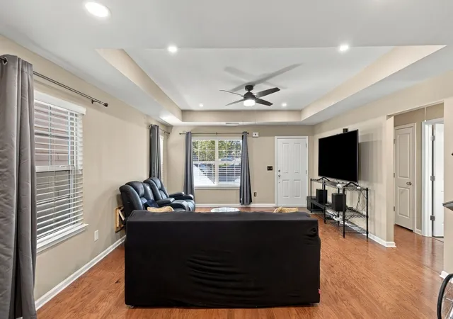 Photo 4 of Single family home for sale at 2450 Arden Village Dr, Columbia, TN 38401 | MLS# 3627166 | Listing updated on 2026-10-28