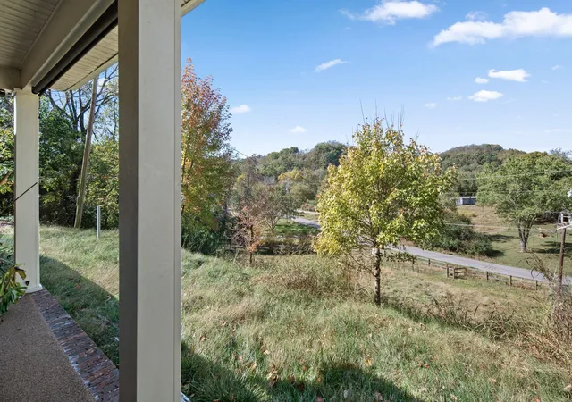 Photo 3 of Single family home for sale at 118 Fisher St, Goodlettsville, TN 37072 | MLS# 3629897 | Listing updated on 2026-10-30