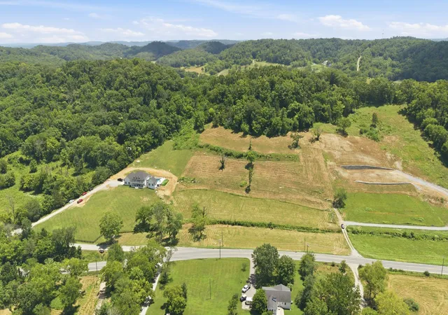 Photo 4 of Land for sale at 297 Old Carters Crk Pike, Franklin, TN 37064 | MLS# 3628268 | Listing updated on 2026-10-29
