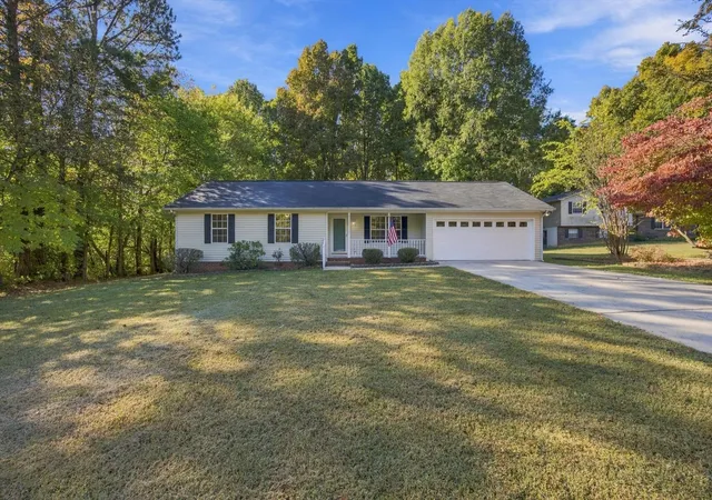 Single family home for sale at 1113 Eldredge Dr NW, Cleveland, TN 37312 | MLS# 3627020