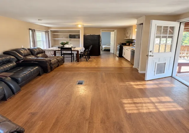 Photo 1 of Manufactured home for sale at 138 Plantation Dr #138, La Vergne, TN 37086 | MLS# 3627105 | Listing updated on 2026-10-29