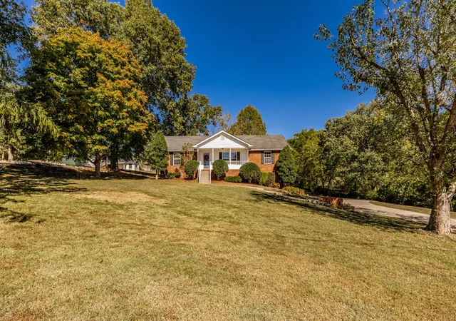 Photo 1 of Single family home for sale at 107 Grace Dr, Goodlettsville, TN 37072 | MLS# 3627198 | Listing updated on 2026-10-29