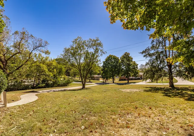 Photo 4 of Single family home for sale at 107 Grace Dr, Goodlettsville, TN 37072 | MLS# 3627198 | Listing updated on 2026-10-29