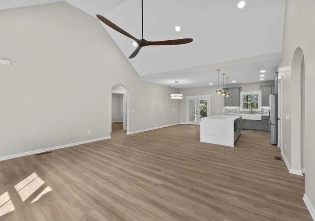Photo 2 of Single family home for sale at 91 Woods Lake Rd, Decherd, TN 37324 | MLS# 3628649 | Listing updated on 2026-10-29