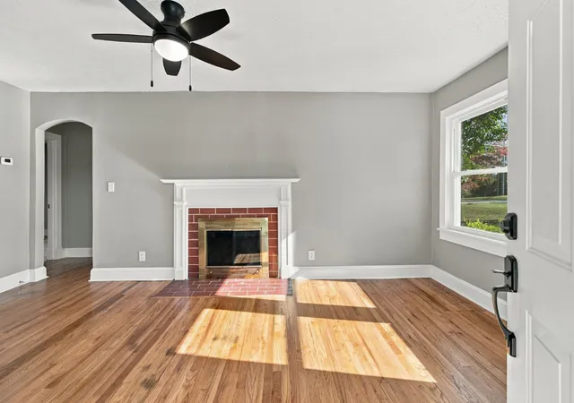 Photo 3 of Single family home for sale at 1501 5th Avenue W, Springfield, TN 37172 | MLS# 3628172 | Listing updated on 2026-10-30