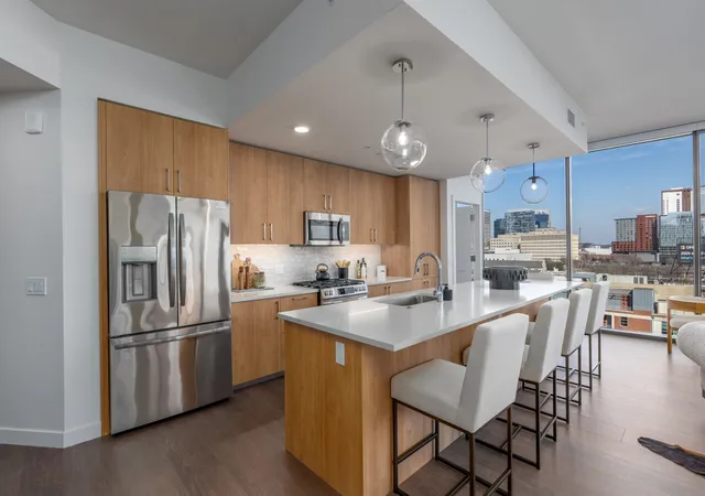 Listing Photo 1 - Condo for sale in building located at 1212 Demonbreun St, Nashville, TN 37203 - Unit #B3