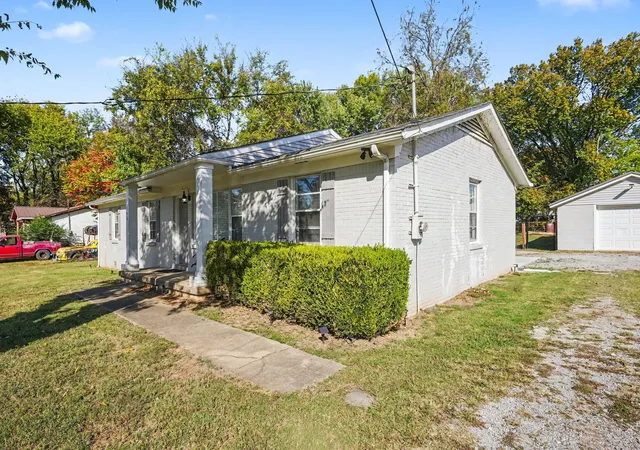 Photo 1 of Single family home for sale at 148 Napier Dr, Columbia, TN 38401 | MLS# 3628853 | Listing updated on 2026-10-30