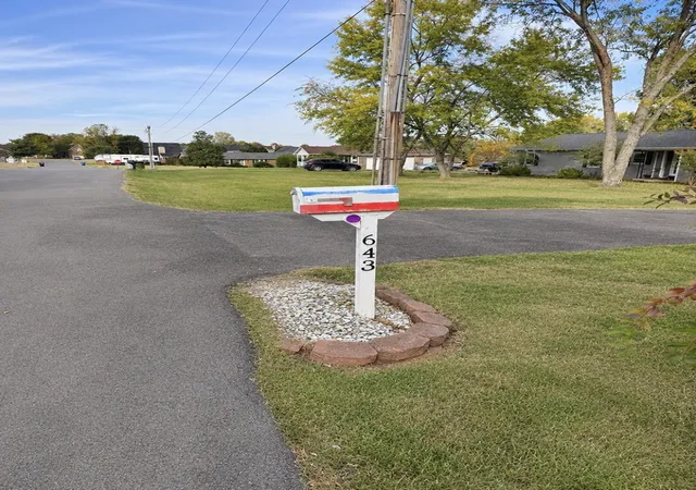 Photo 1 of Single family home for sale at 643 Rampart Ln, Murfreesboro, TN 37128 | MLS# 3627266 | Listing updated on 2026-10-28