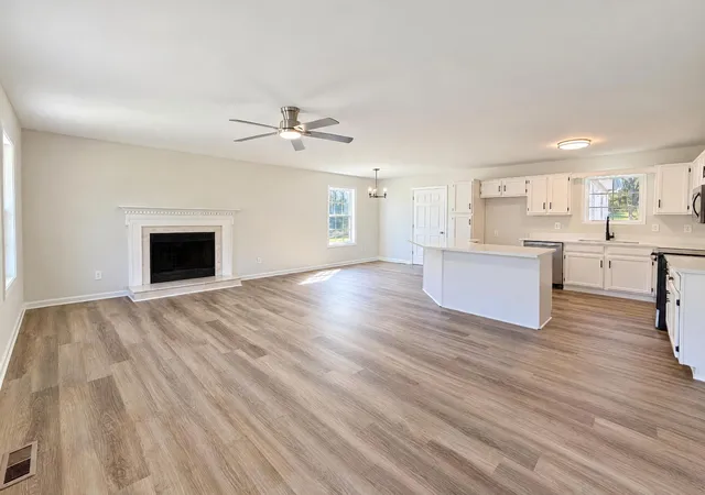 Photo 3 of Single family home for sale at 5140 Kedron Rd, Columbia, TN 38401 | MLS# 3627327 | Listing updated on 2026-10-29