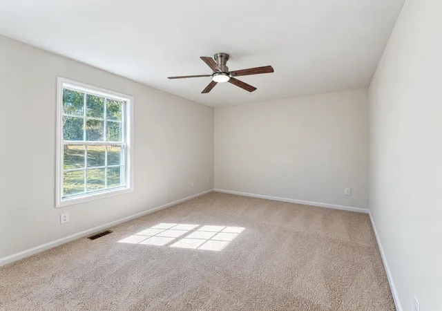 Photo 4 of Single family home for sale at 5140 Kedron Rd, Columbia, TN 38401 | MLS# 3627327 | Listing updated on 2026-10-29