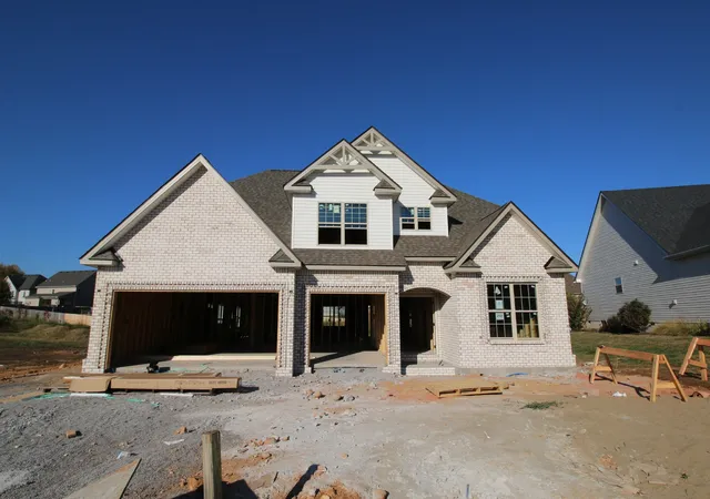 Photo 1 of Single family home for sale at 252 Autumnwood Farms, Clarksville, TN 37042 | MLS# 3627256 | Listing updated on 2026-10-28