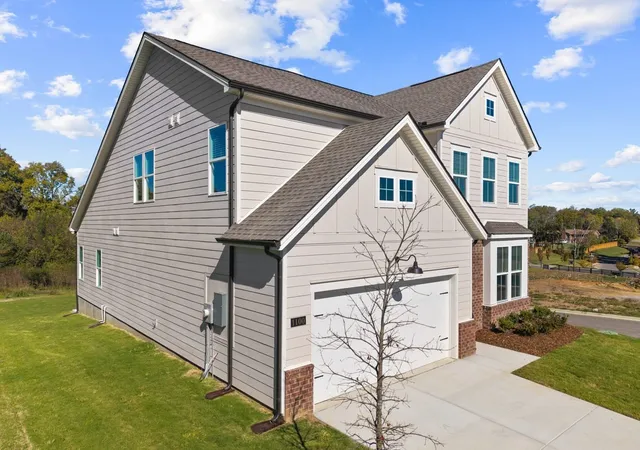 Photo 2 of Single family home for sale at 1100 Riverview Run, Madison, TN 37115 | MLS# 3627257 | Listing updated on 2026-10-27