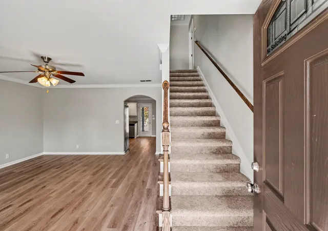 Photo 3 of Single family home for sale at 3250 Mapleside Ln, Murfreesboro, TN 37128 | MLS# 3627363 | Listing updated on 2026-10-27