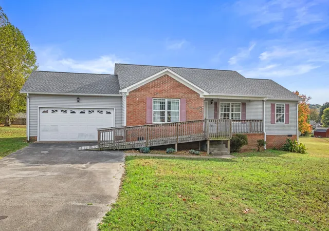 Photo 1 of Single family home for sale at 2020 Summer Ln, Culleoka, TN 38451 | MLS# 3628066 | Listing updated on 2026-10-28
