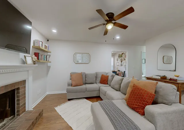 Photo 3 of Single family home for sale at 528 Wilmoore Ct, Smyrna, TN 37167 | MLS# 3628527 | Listing updated on 2026-10-29
