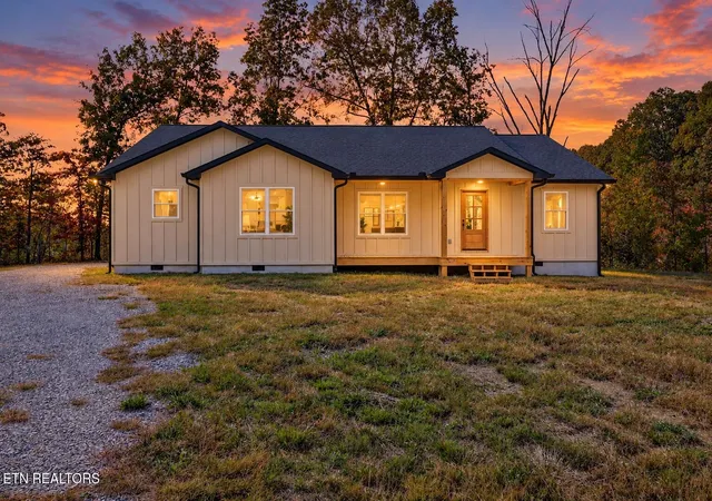 Photo 1 of Single family home for sale at 128 Greystone Way, Jamestown, TN 38556 | MLS# 3627321 | Listing updated on 2026-10-27