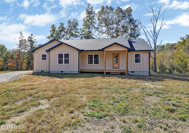 Photo 2 of Single family home for sale at 128 Greystone Way, Jamestown, TN 38556 | MLS# 3627321 | Listing updated on 2026-10-27