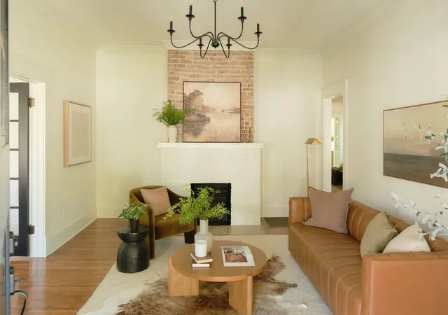 Photo 1 of Single family home for sale at 1212 Howard Ave, Nashville, TN 37216 | MLS# 3627456 | Listing updated on 2026-10-29