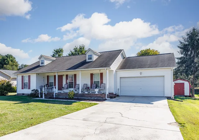 Single family home for sale at 1159 Belmont Dr, Cookeville, TN 38506 | MLS# 3627366