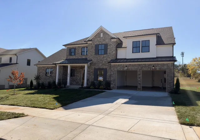 Single family home for sale at 5013 Fairhaven Cir N, Thompsons Station, TN 37179 | MLS# 3627367