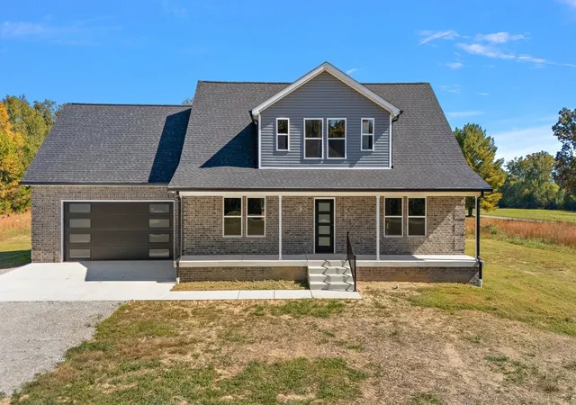 Photo 2 of Single family home for sale at 1379 Love Ln Rd, Hillsboro, TN 37342 | MLS# 3628160 | Listing updated on 2026-10-29