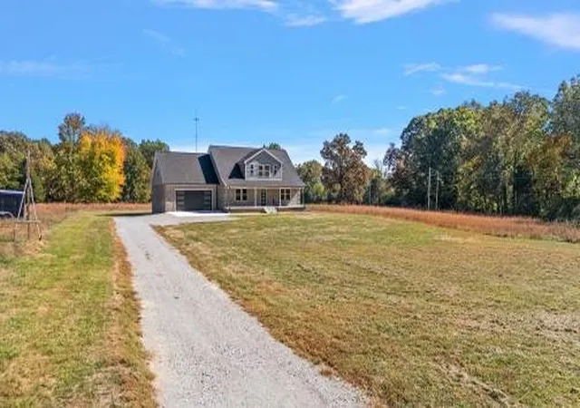 Photo 3 of Single family home for sale at 1379 Love Ln Rd, Hillsboro, TN 37342 | MLS# 3628160 | Listing updated on 2026-10-29
