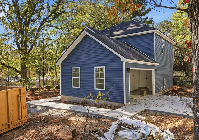 Photo 1 of Single family home for sale at 848 Britton Springs Rd, Clarksville, TN 37042 | MLS# 3627914 | Listing updated on 2026-10-28
