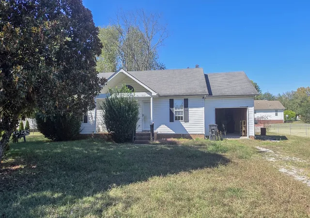Photo 4 of Single family home for sale at 3227 Penny Ln, Murfreesboro, TN 37130 | MLS# 3627392 | Listing updated on 2026-10-27
