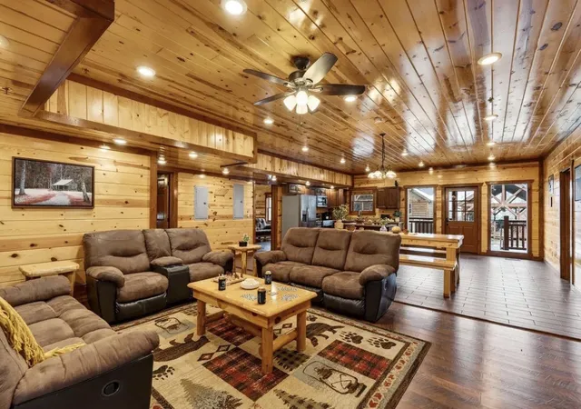 Photo 3 of Single family home for sale at 2727 Green Mountain Way, Sevierville, TN 37876 | MLS# 3627466 | Listing updated on 2026-10-29