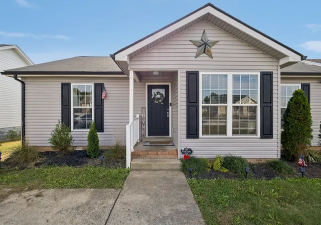 Photo 1 of Single family home for sale at 308 Bandera Ln, Springfield, TN 37172 | MLS# 3627480 | Listing updated on 2026-10-27