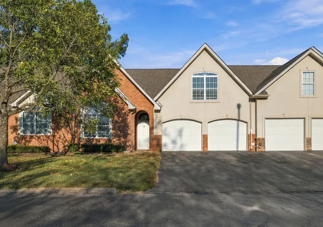 Photo 2 of Townhouse for sale at 2521 Pennington Bnd Rd #113, Nashville, TN 37214 | MLS# 3628303 | Listing updated on 2026-10-29