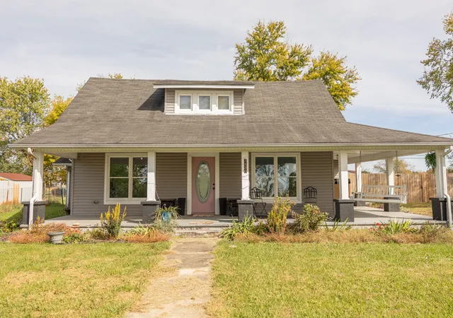 Single family home for sale at 7436 Old Smithville Hwy S, Sparta, TN 38583 | MLS# 3628058