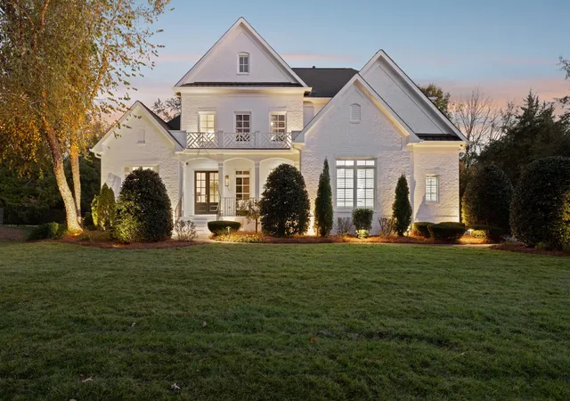 Photo 1 of Single family home for sale at 8354 Lochinver Park Ln, Brentwood, TN 37027 | MLS# 3628666 | Listing updated on 2026-10-29
