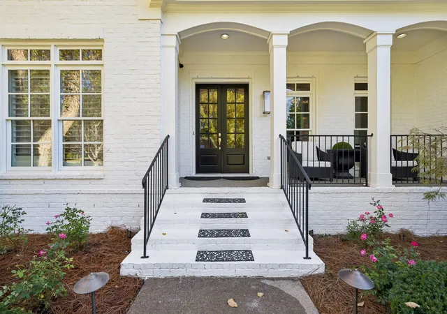 Photo 3 of Single family home for sale at 8354 Lochinver Park Ln, Brentwood, TN 37027 | MLS# 3628666 | Listing updated on 2026-10-29